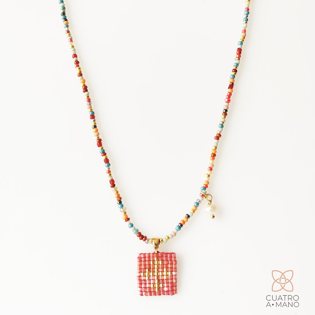 Collar Escapulario - Cuatro a Mano