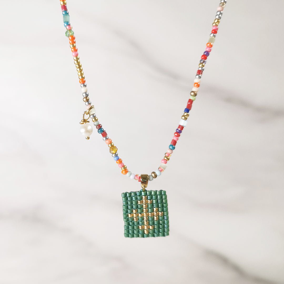 Collar Escapulario - Cuatro a Mano