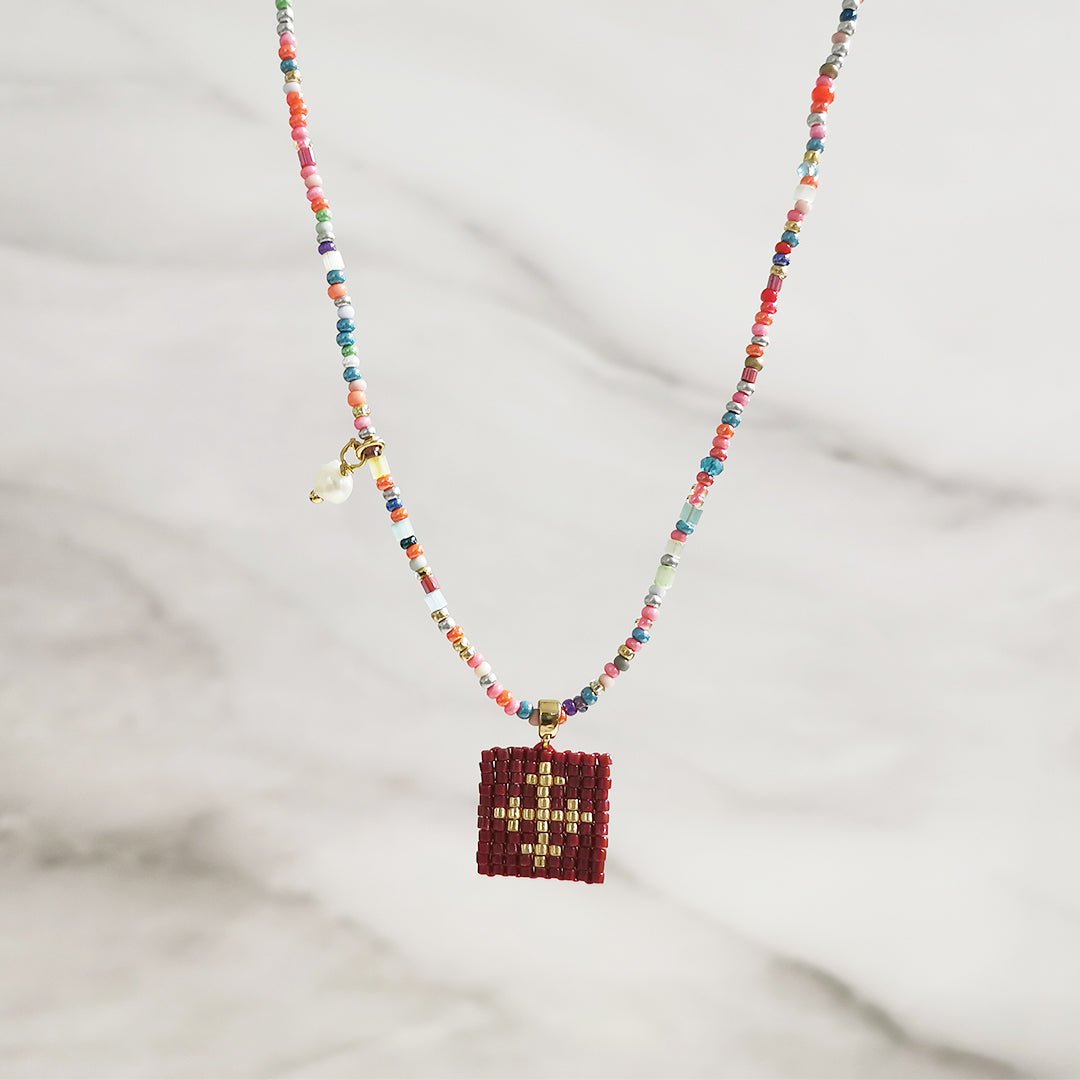 Collar Escapulario - Cuatro a Mano