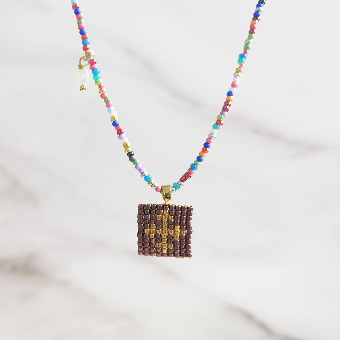 Collar Escapulario - Cuatro a Mano