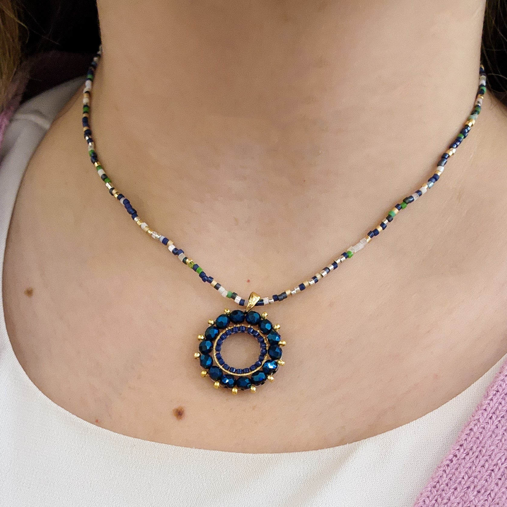 Collar Mandala Cristal - Cuatro a Mano