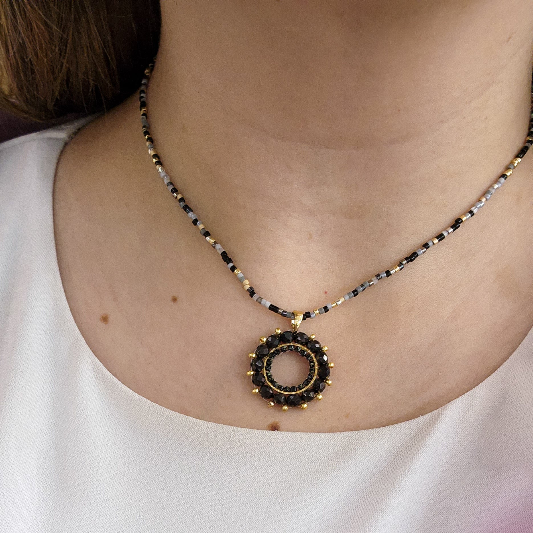 Collar Mandala Cristal - Cuatro a Mano